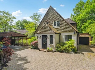 Detached house for sale in Pinner Hill, Pinner HA5