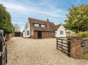 Detached house for sale in The Green, Peters Green, Hertfordshire LU2