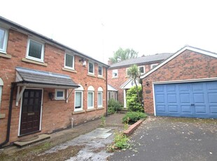 Detached house to rent in Bristol Road, Birmingham B5