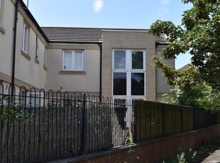 End terrace house to rent in New Bristol Road, Weston-Super-Mare BS22