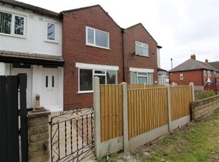 End terrace house to rent in Stanningley Road, Bramley LS13