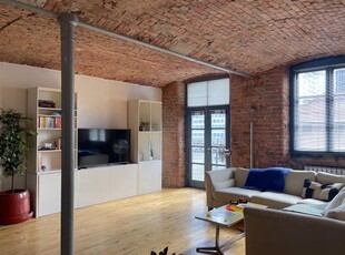 Flat for sale in Cambridge Street, Manchester M1