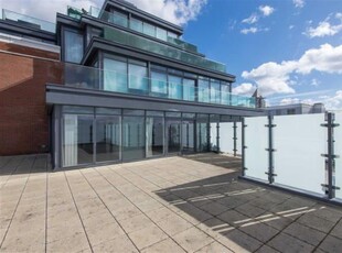 Flat for sale in Compass House, 5, Park Street, London SW6