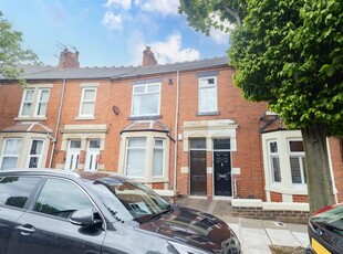 Flat for sale in Park Crescent East, North Shields NE30