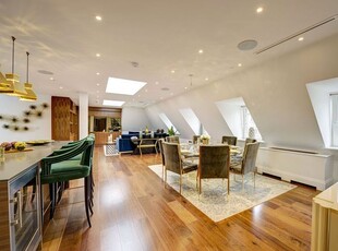 Flat for sale in The Charles, Covent Garden WC2R