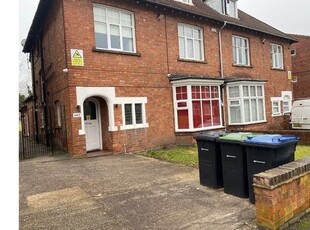Flat to rent in Gillott Road, Edgbaston, Birmingham B16