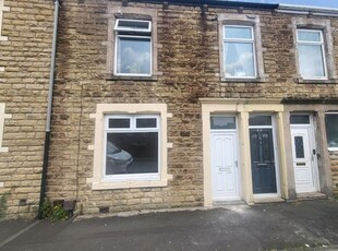 Flat to rent in Gladstone Street, Consett DH8