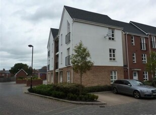 Flat to rent in Heathlands Grange, Burton-On-Trent, Staffordshire DE15