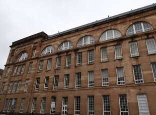 Flat to rent in Kent Road, Glasgow G3