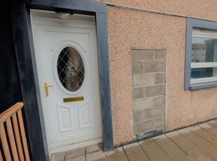 Flat to rent in Links Street, Kirkcaldy KY1