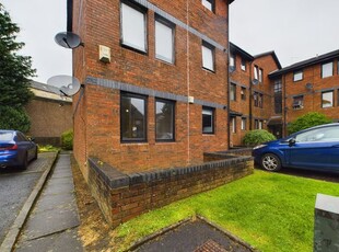 Flat to rent in Lylesland Court, Paisley PA2