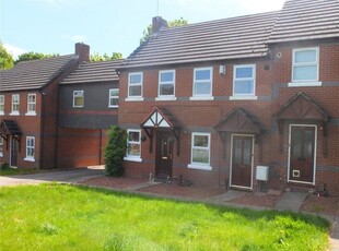 Flat to rent in Meadowbrook Close, Madeley, Telford, Shropshire TF7