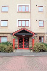 Flat to rent in North Werber Place, Fettes, Edinburgh EH4