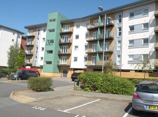 Flat to rent in Parkhouse Court, Hatfield AL10