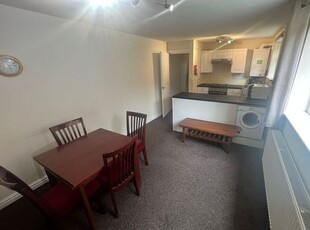 Flat to rent in Russell House, Gillott Road, Birmingham B16