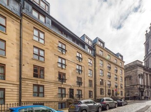 Flat to rent in St Stephen Street, Edinburgh EH3