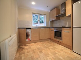 Flat to rent in Yarmouth Road, Norwich NR7