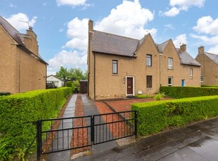 Property for sale in 9 Deanpark Avenue, Balerno EH14