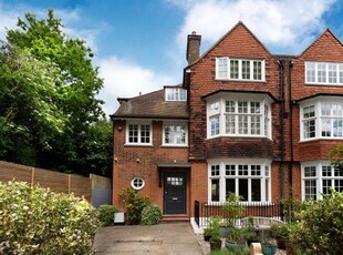 Property for sale in Ferncroft Avenue, Hampstead NW3