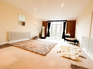 Property for sale in Moseley Gate, Moseley, Birmingham B13