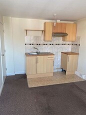 Property to rent in Alma Road, Winton, Bournemouth BH9