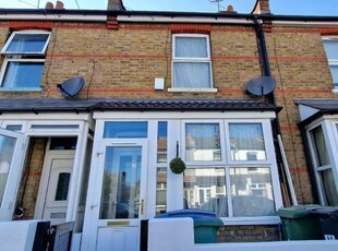Property to rent in Chester Road, Watford WD18