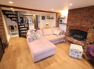 Property to rent in Cricketers Row, Brentwood CM13