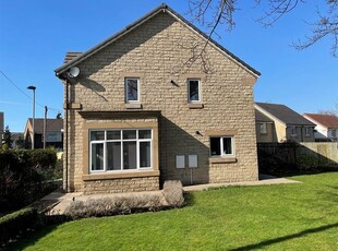 Semi-detached house to rent in Fieldway, Ilkley LS29