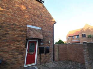 Terraced house to rent in Anson Close, South Woodham Ferrers, Chelmsford CM3
