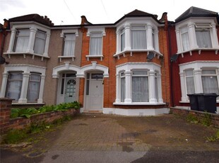 Terraced house to rent in Holmwood Road, Ilford IG3