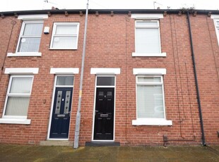 Terraced house to rent in Hope Street West, Castleford WF10