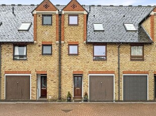 Town house for sale in Bailey Mews, Auckland Road, Cambridge CB5