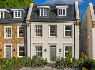 Town house for sale in Langham Place, Winchester SO22