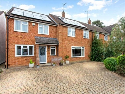 4 Bedroom Semi-detached House For Sale In Marlow, Buckinghamshire