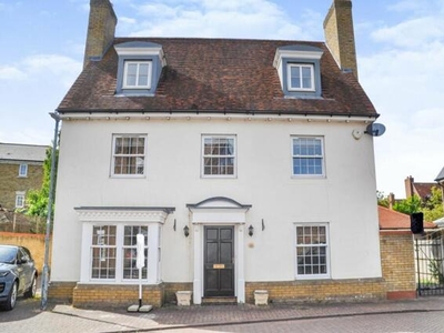 5 Bedroom Detached House For Rent In Springfield, Chelmsford