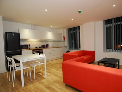 4 bedroom apartment for rent in St. Andrews Cross, Plymouth, PL1