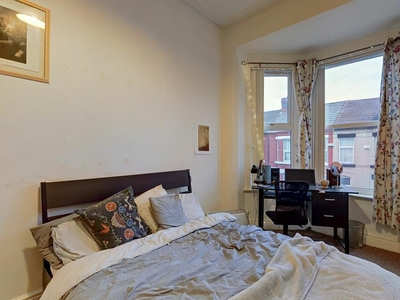 5 bedroom terraced house for rent in 5 Bedroom House, Garmoyle Road, L15