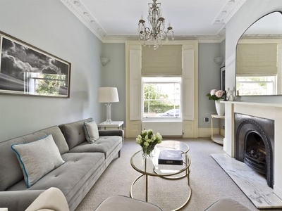 Detached house to rent in Denbigh Terrace, London W11