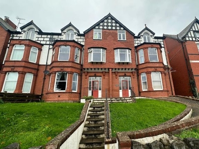 Flat to rent in Whitehall Road, Rhos On Sea LL28