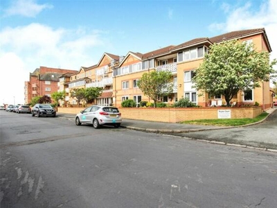 1 Bedroom Flat For Sale In Lytham St. Annes, Lancashire
