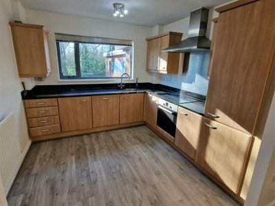 2 Bedroom Apartment For Rent In Moseley