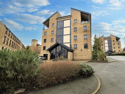 2 Bedroom Apartment For Sale In Lindley, Huddersfield