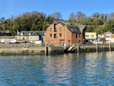 2 Bedroom Apartment For Sale In Padstow Harbour