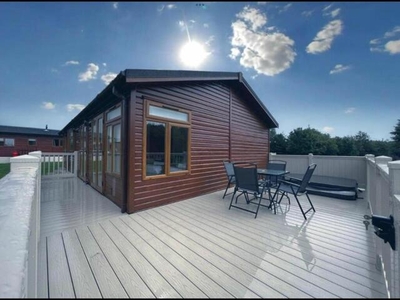 2 Bedroom Lodge For Sale In Amotherby