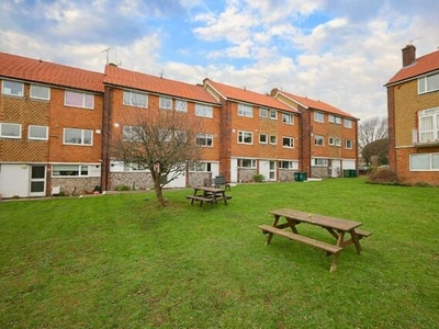 2 Bedroom Maisonette For Sale In Hove, East Sussex