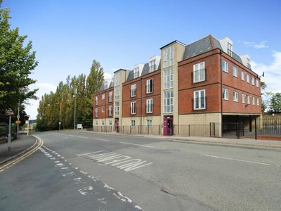 2 Bedroom Penthouse For Sale In St. Helens, Merseyside