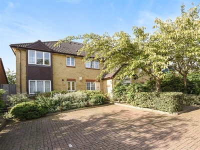 2 bedroom property to let in Rickmansworth