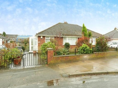 2 Bedroom Semi-detached Bungalow For Sale In Denton, Manchester
