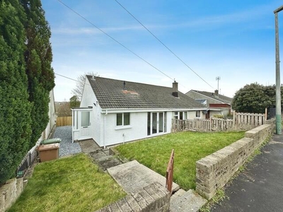 2 Bedroom Semi-detached Bungalow For Sale In Maesycwmmer