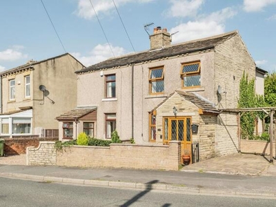 2 Bedroom Semi-detached House For Sale In Liversedge, West Yorkshire